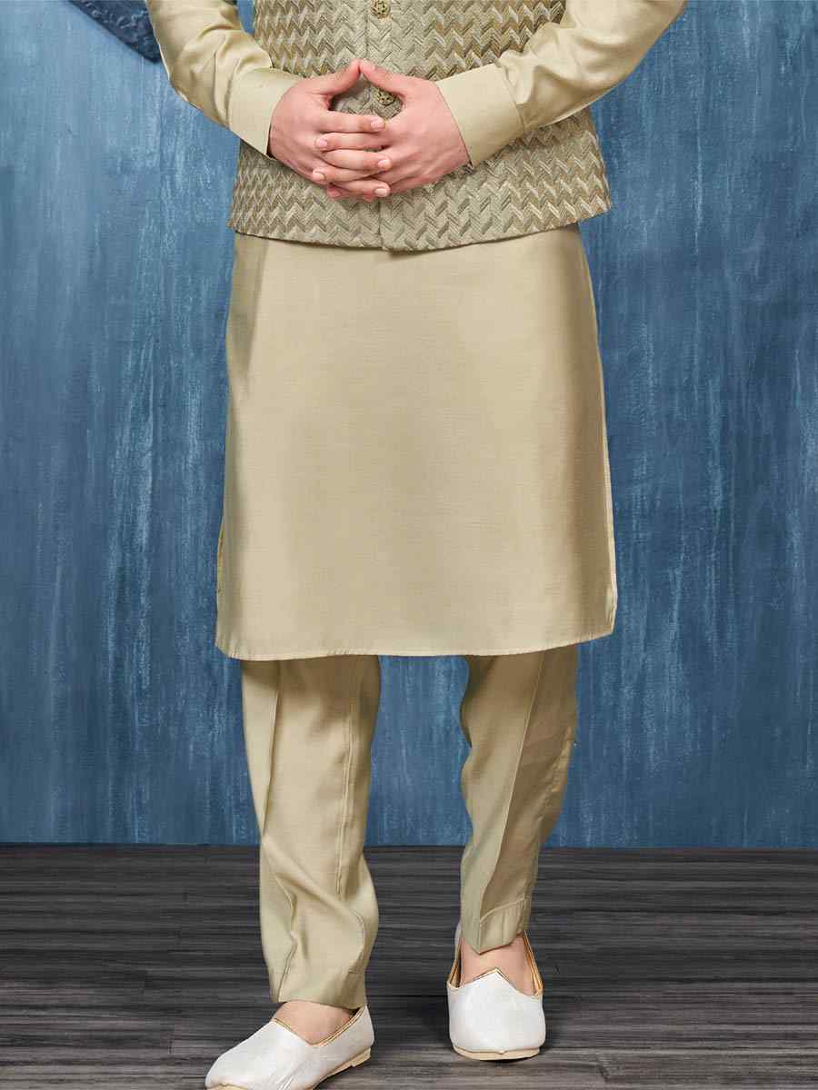 Pista Green Art Banarasi Silk Woven Festival Wedding Kurta