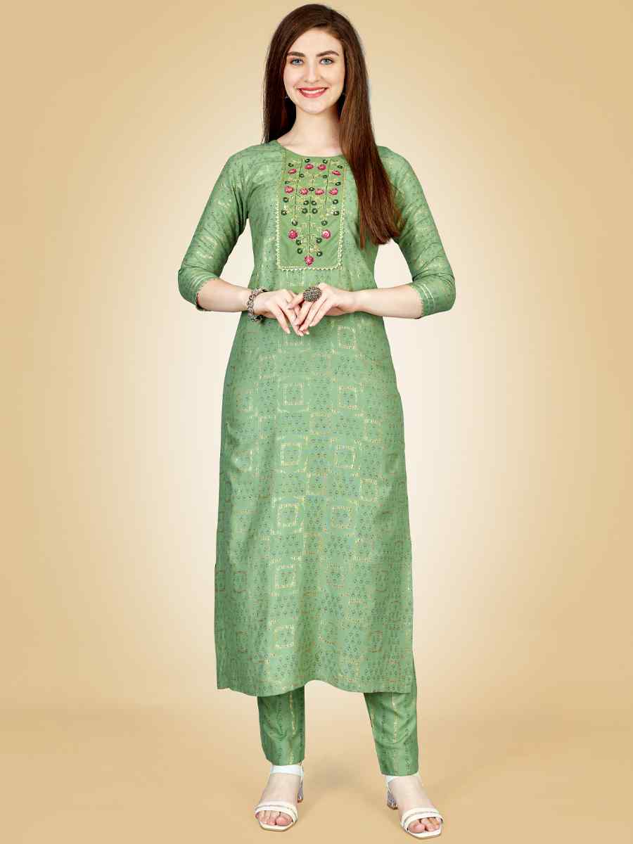 Pista Heavy Rayon 14 Kgs Embroidered Festival Casual Kurti With Bottom