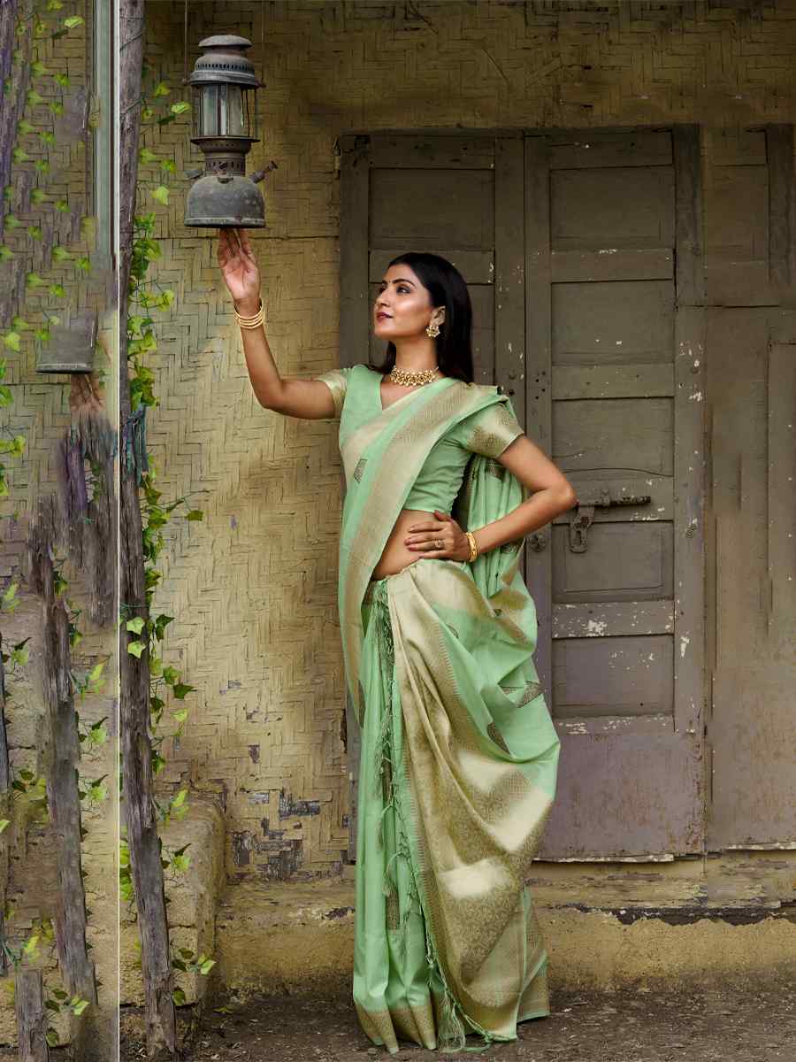 Pista Katan Silk Handwoven Wedding Festival Heavy Border Saree