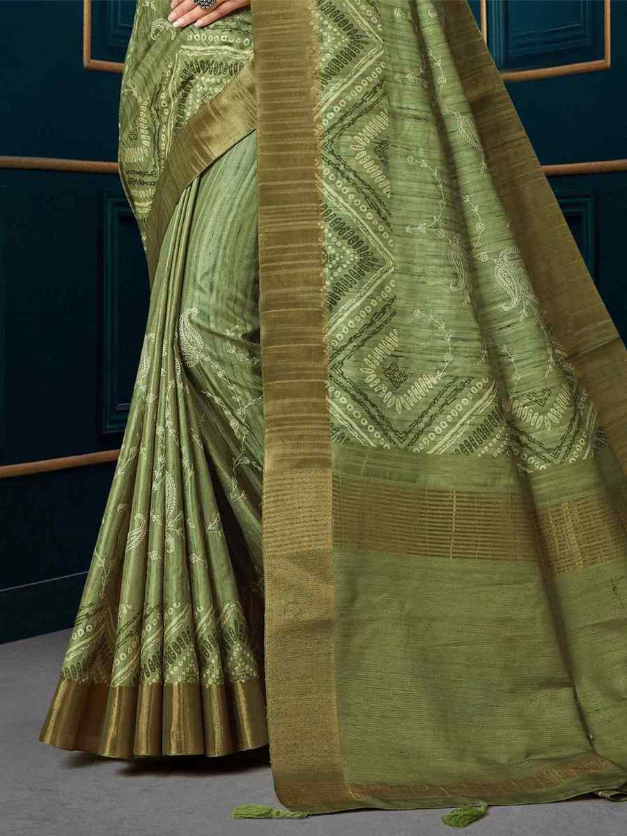 Pista Kotha Silk Embroidered Mehendi Festival Heavy Border Saree