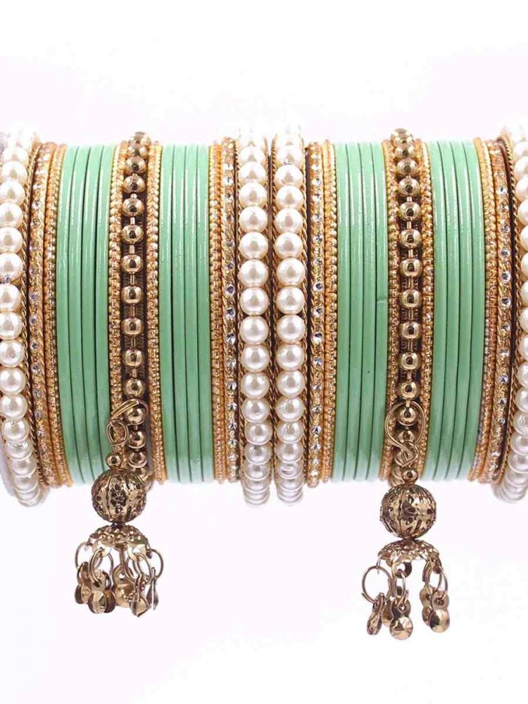 Pista Metal Festival Wear Stone Bangles