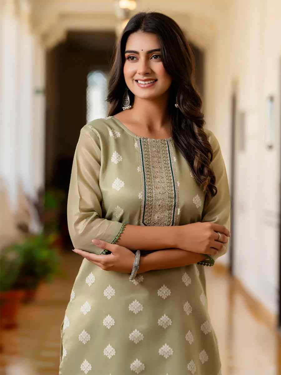 Pista Silk Blend Embroidered Festival Casual Kurti