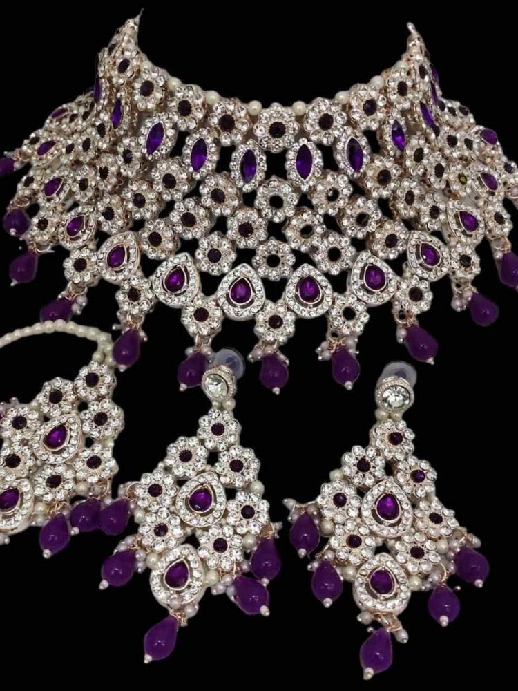 Purple Alloy Bridal Wear Diamonds Necklace