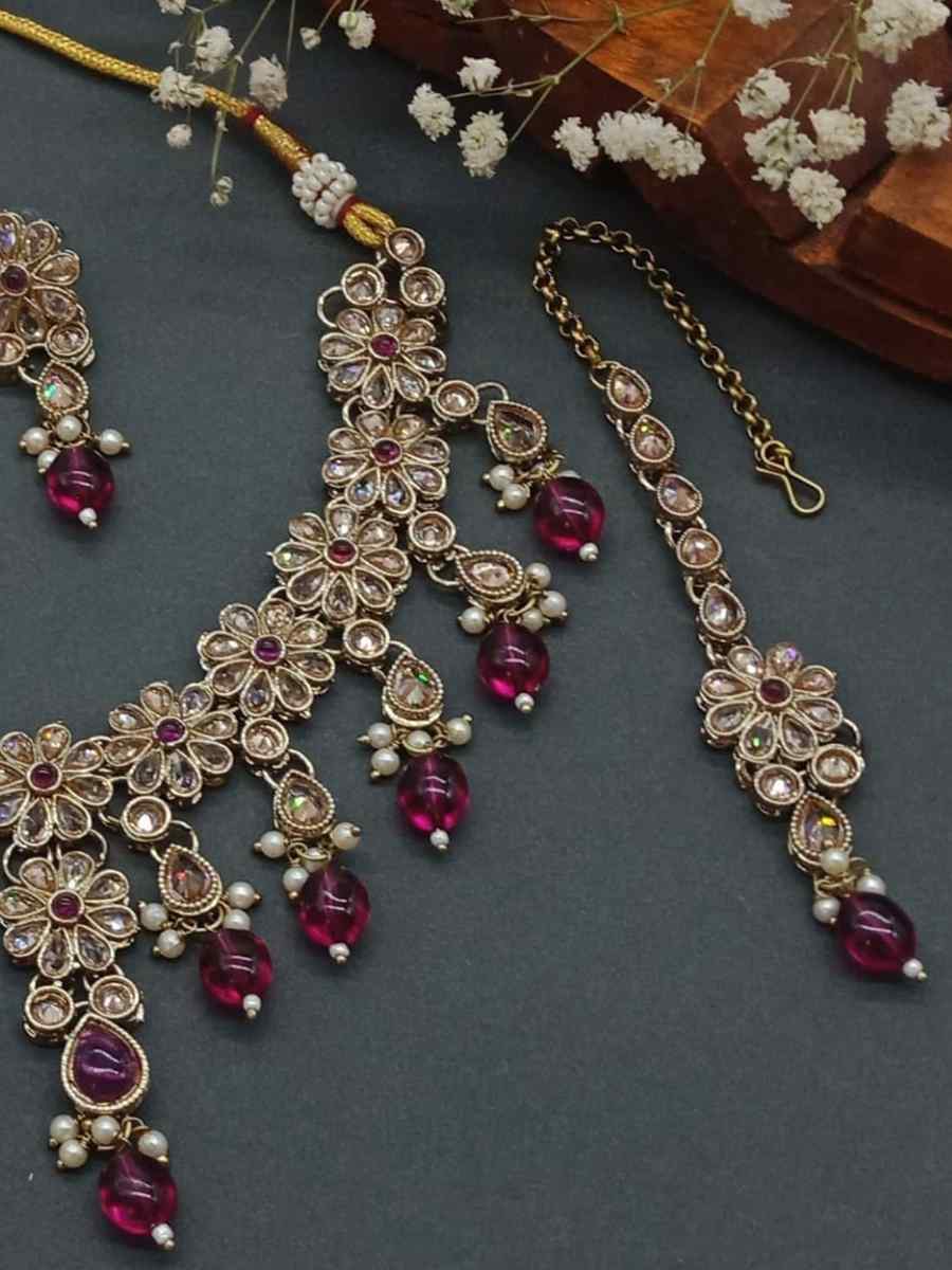 Purple Alloy Metal Festival Wear Kundan Necklace