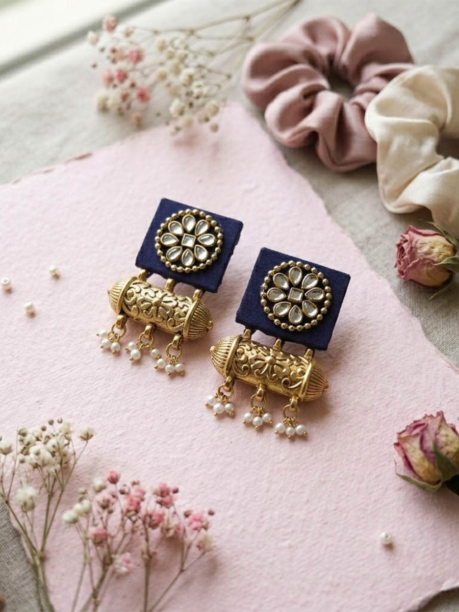 Purple Alloy Wedding Party Festival Wear Pearls Kundan Earrings