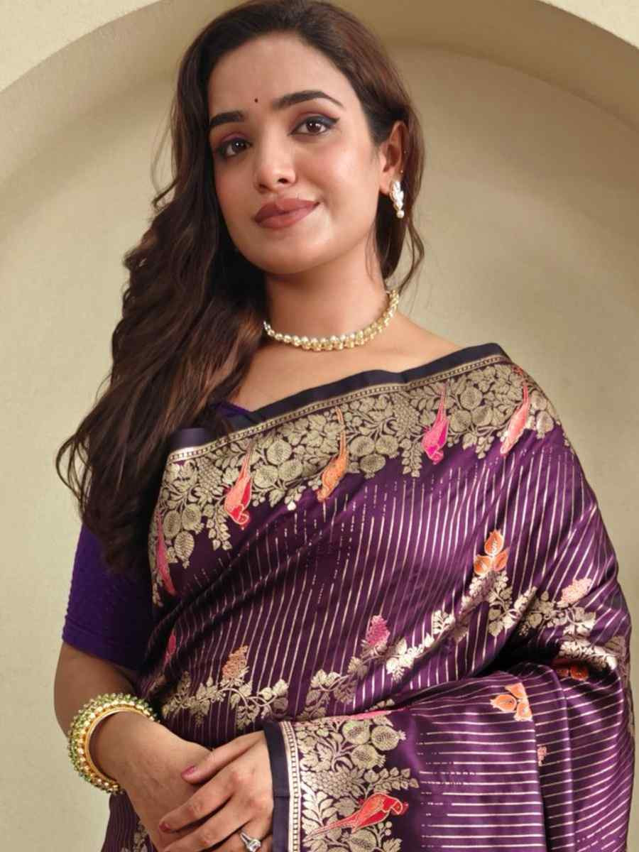 Purple Banarasi Mushro Satin Silk Handwoven Festival Wedding Fancy Heavy Border Saree