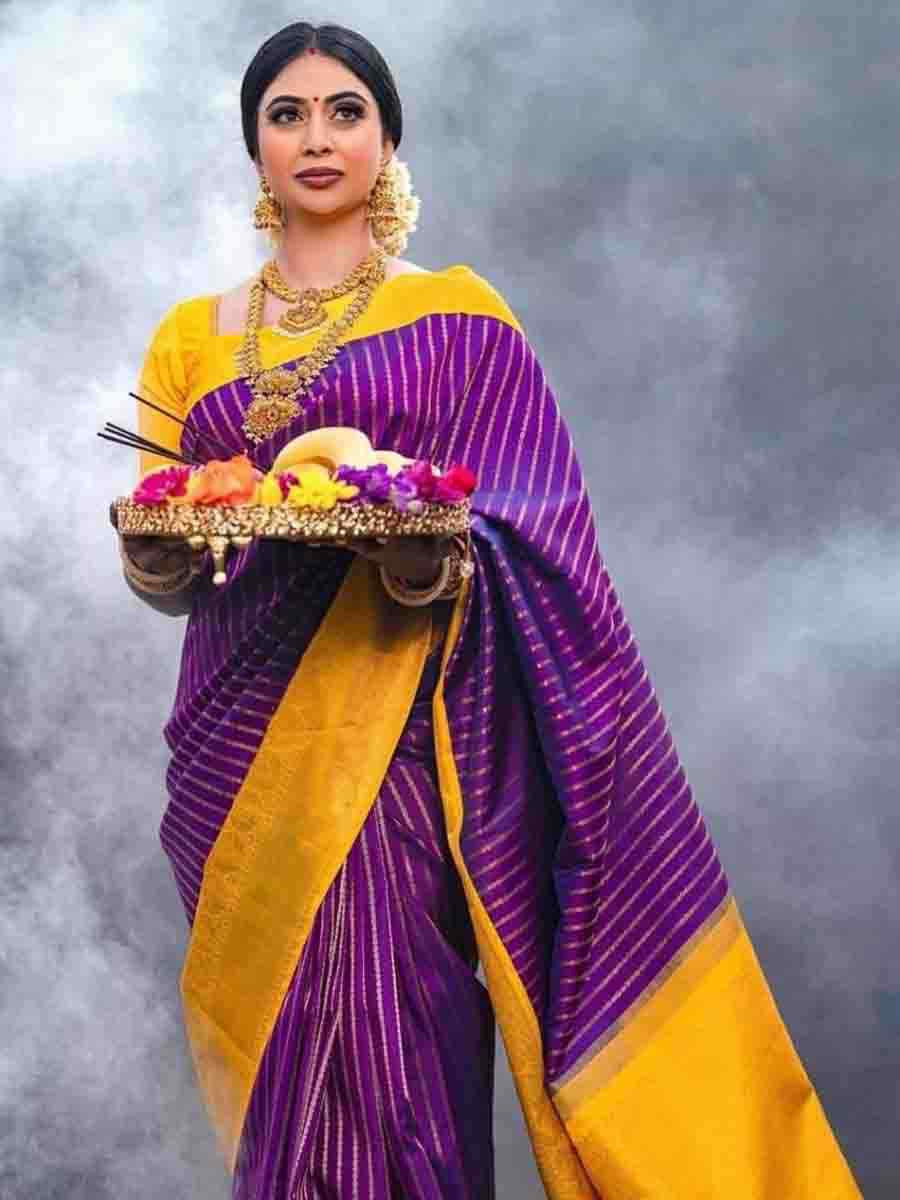 Purple Banarasi Silk Handwoven Party Festival Wedding Traditional Fancy Classic Style Sarees