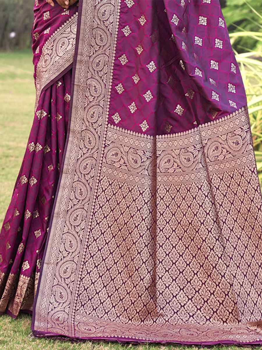 Purple Kanjivaram Silk Handwoven Wedding Festival Heavy Border Saree