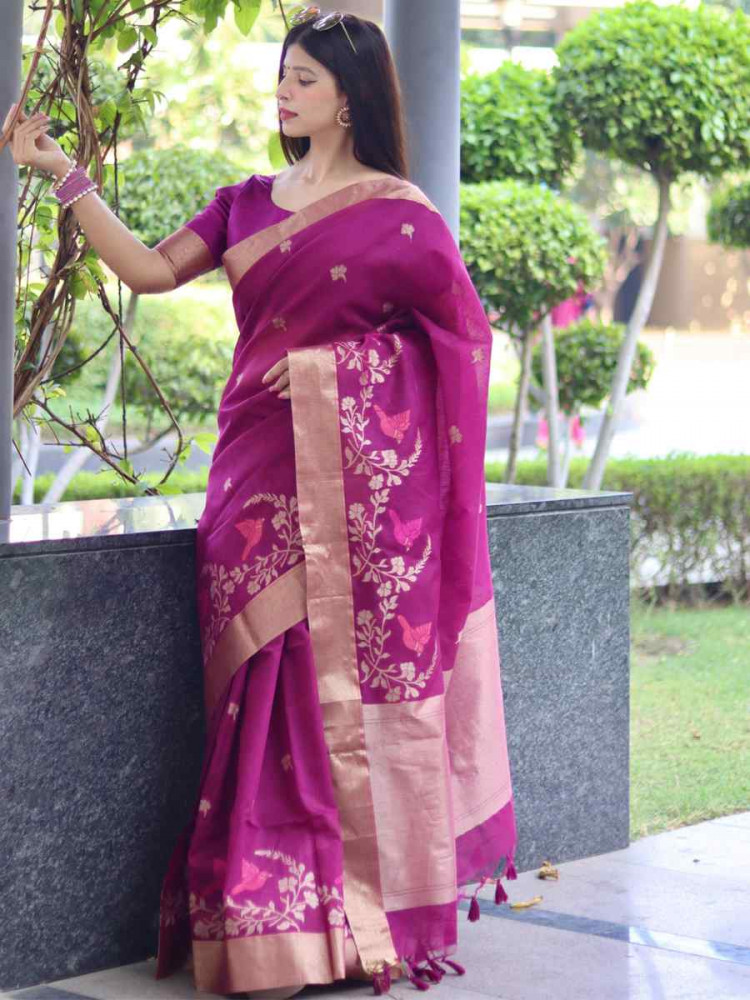 Image of Purple Pure Linen Silk Handwoven Zari Festival Wedding Fancy Heavy Border Saree