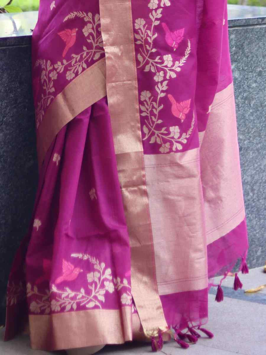 Purple Pure Linen Silk Handwoven Zari Festival Wedding Fancy Heavy Border Saree