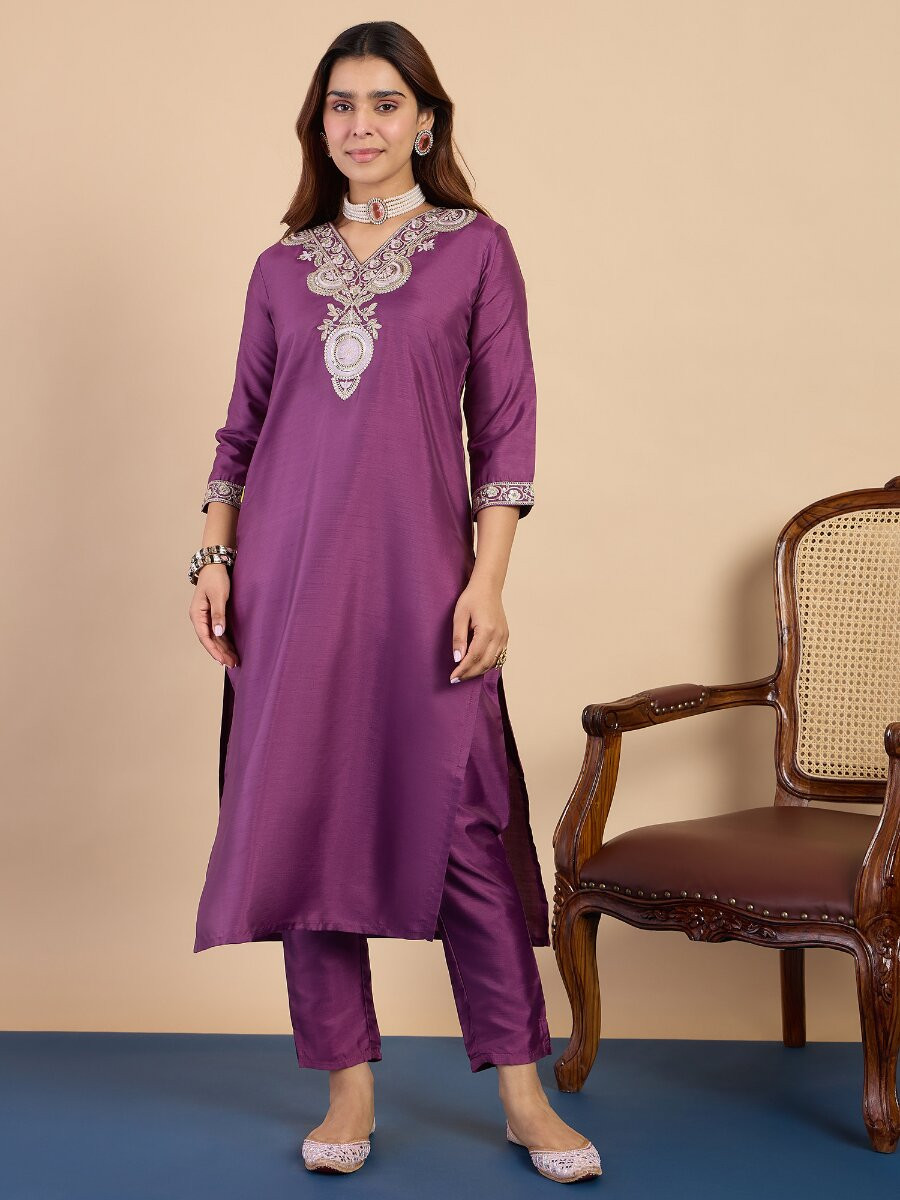 Purple Silk Blend Embroidery Wedding Party Festival Casual Pant Salwar Kameez
