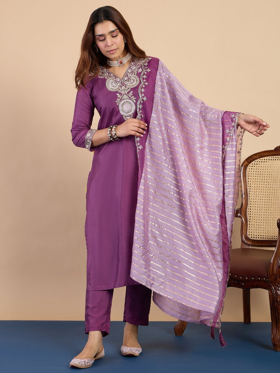 Purple Silk Blend Embroidery Wedding Party Festival Casual Pant Salwar Kameez