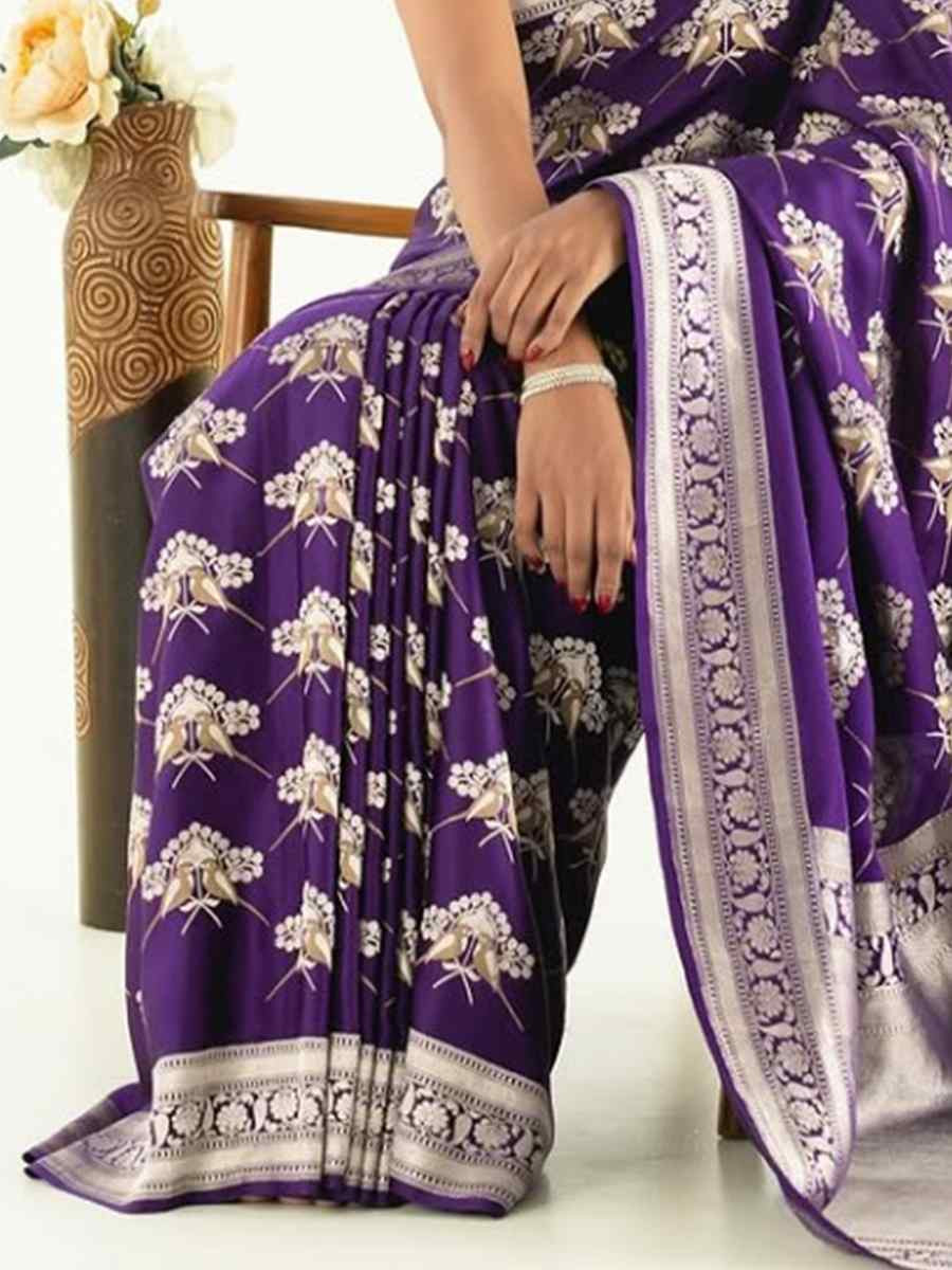 Purple Silk Handwoven Festival Wedding Fancy Heavy Border Saree