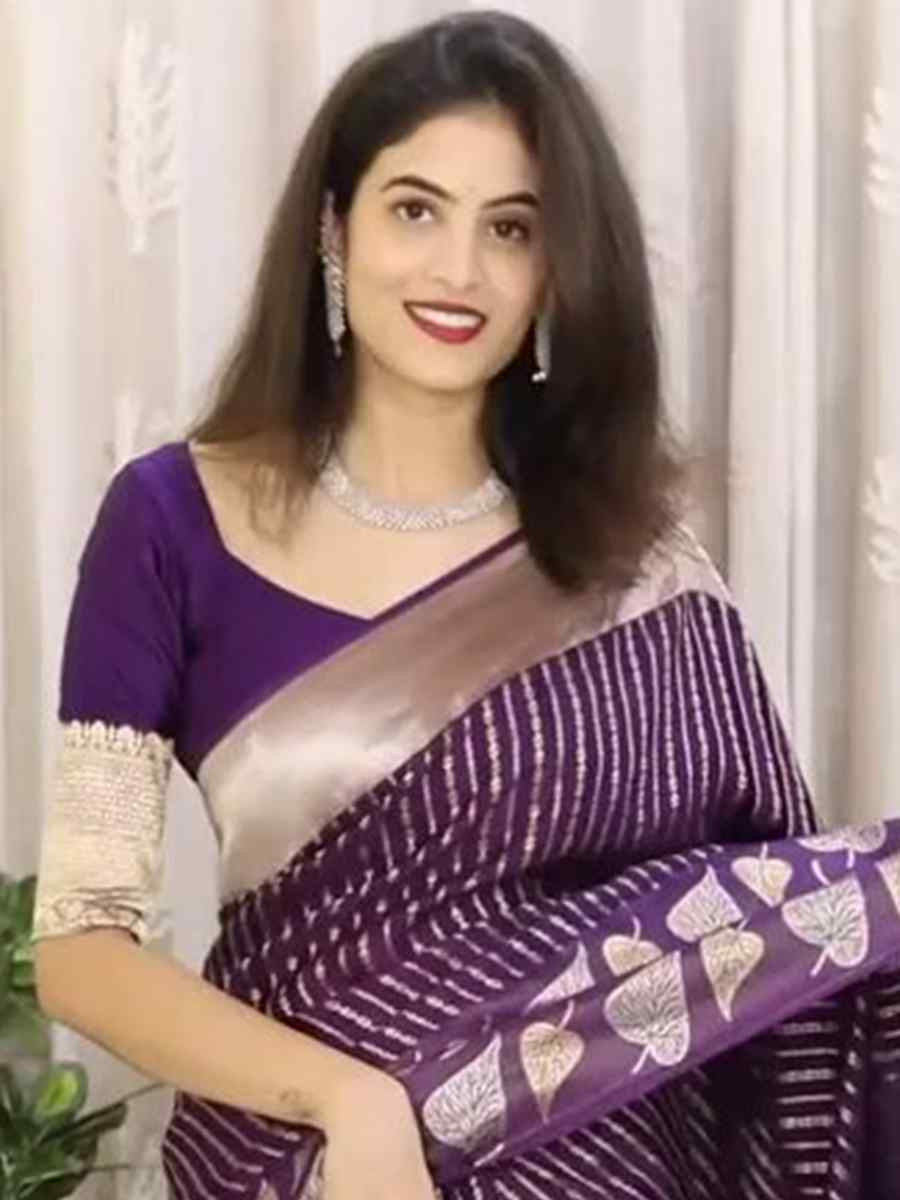 Purple Silk Handwoven Festival Wedding Fancy Heavy Border Saree
