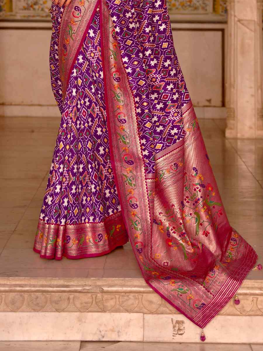 Purple Smooth Silk Handwoven Party Festival Classic Style Saree
