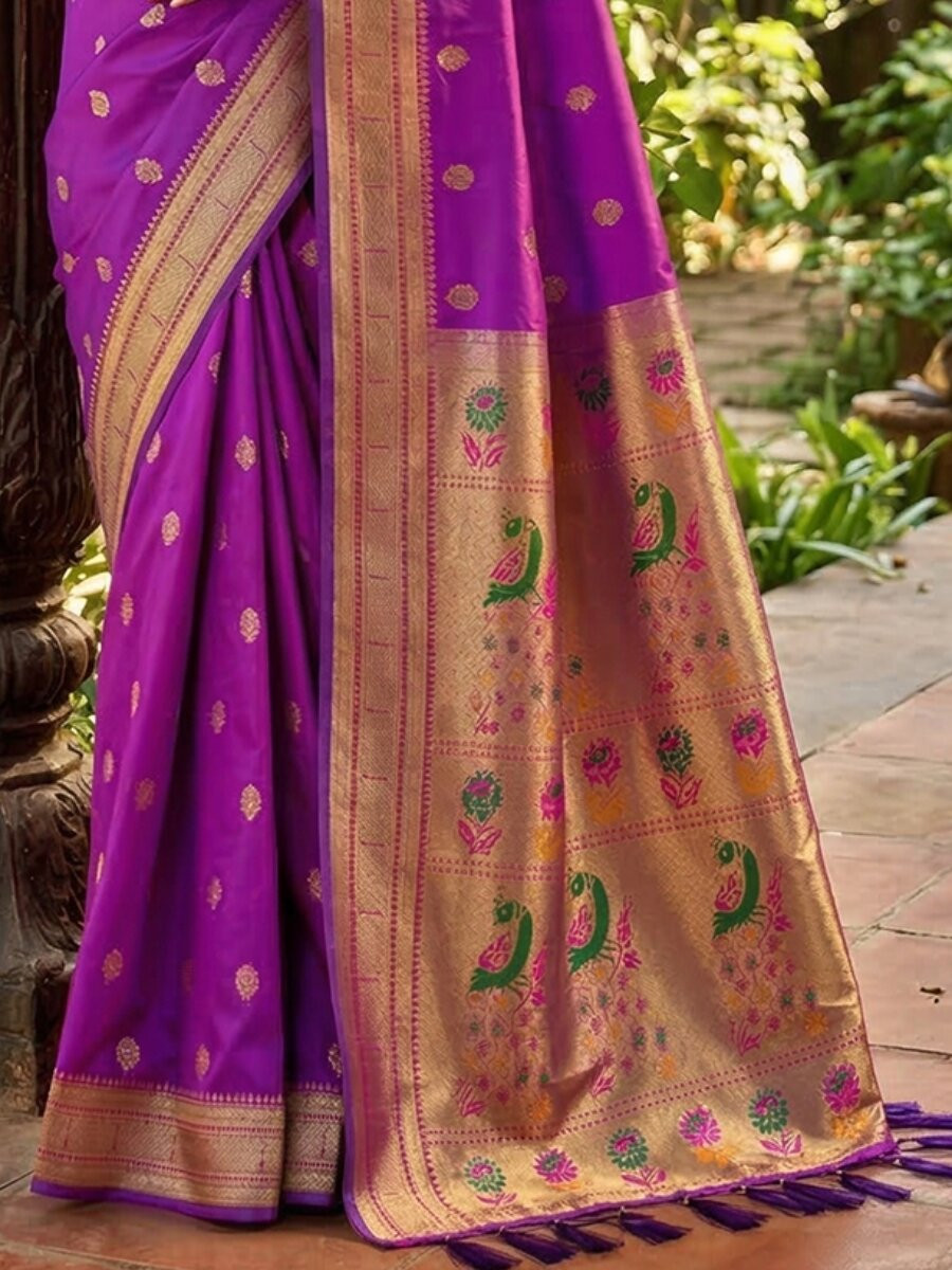 Purple Soft Silk Handwoven Wedding Reception Party Festival Casual Heavy Border Sarees