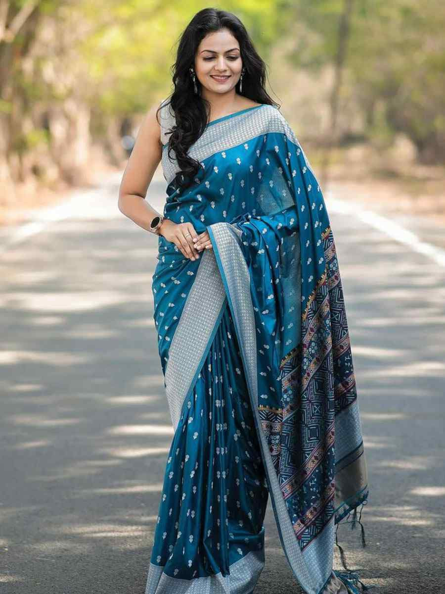 Rama Banarasi Silk Handwoven Festival Wedding Fancy Heavy Border Saree