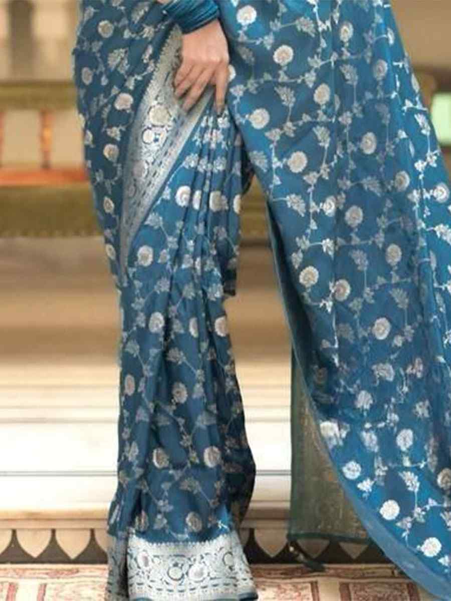 Rama Banarasi Soft Silk Handwoven Wedding Festival Heavy Border Saree