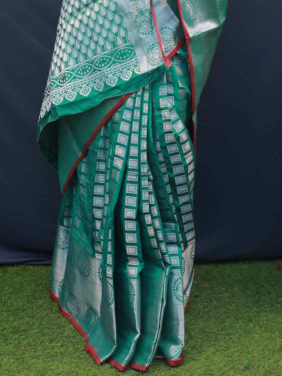 Rama Green Kanchipuram Silk Handwoven Wedding Festival Heavy Border Saree