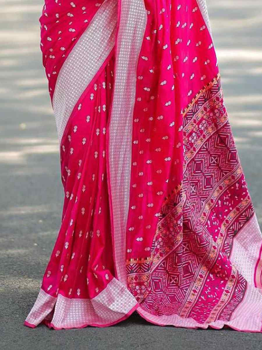 Rani Pink Banarasi Silk Handwoven Festival Wedding Fancy Heavy Border Saree
