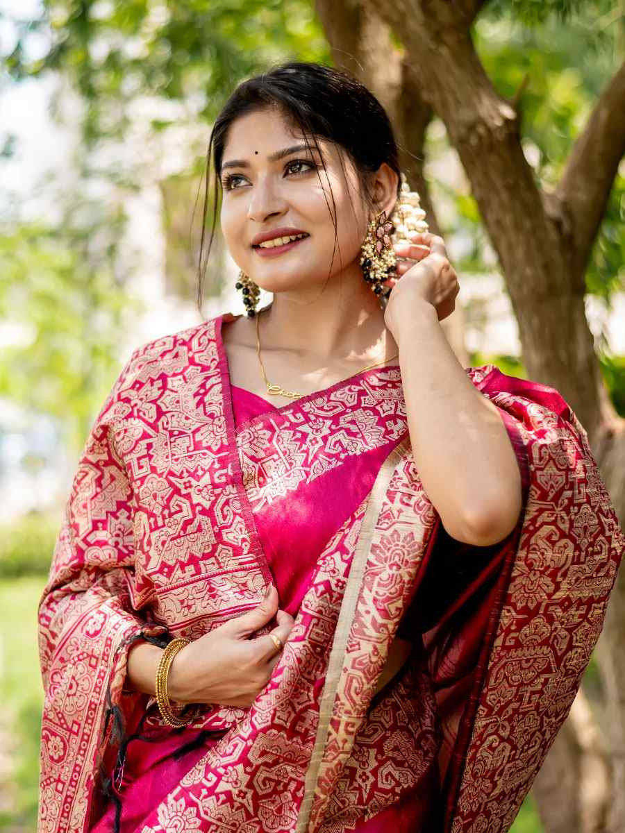 Rani Pink Handloom Raw Silk Handwoven Casual Reception Festival Wedding Fancy Classic Style Sarees