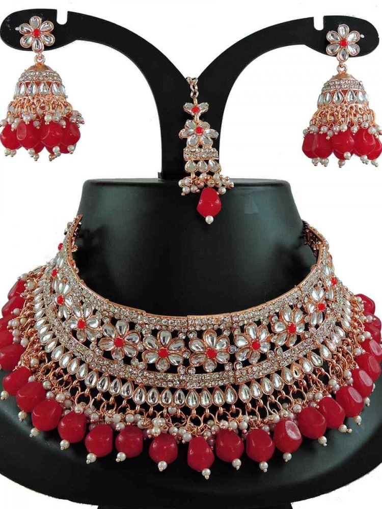 Red Alloy Bridal Wear Diamonds Necklace