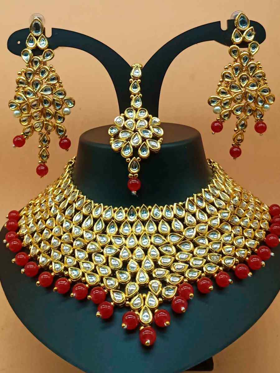 Red Alloy Bridal Wear Kundan Necklace