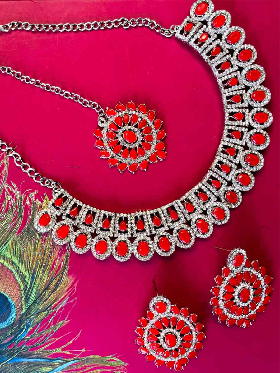 Red Alloy Festival Wear Diamonds Necklace
