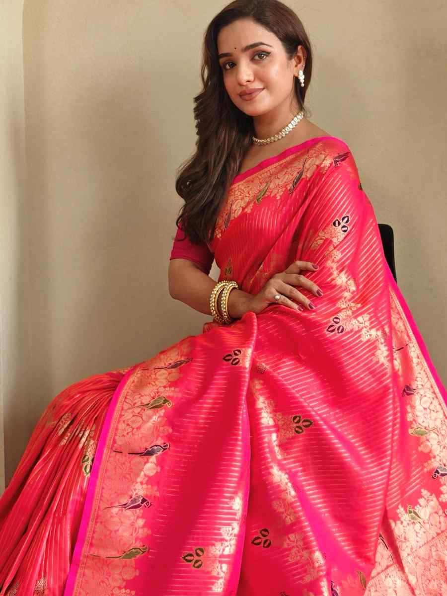 Red Banarasi Mushro Satin Silk Handwoven Festival Wedding Fancy Heavy Border Saree