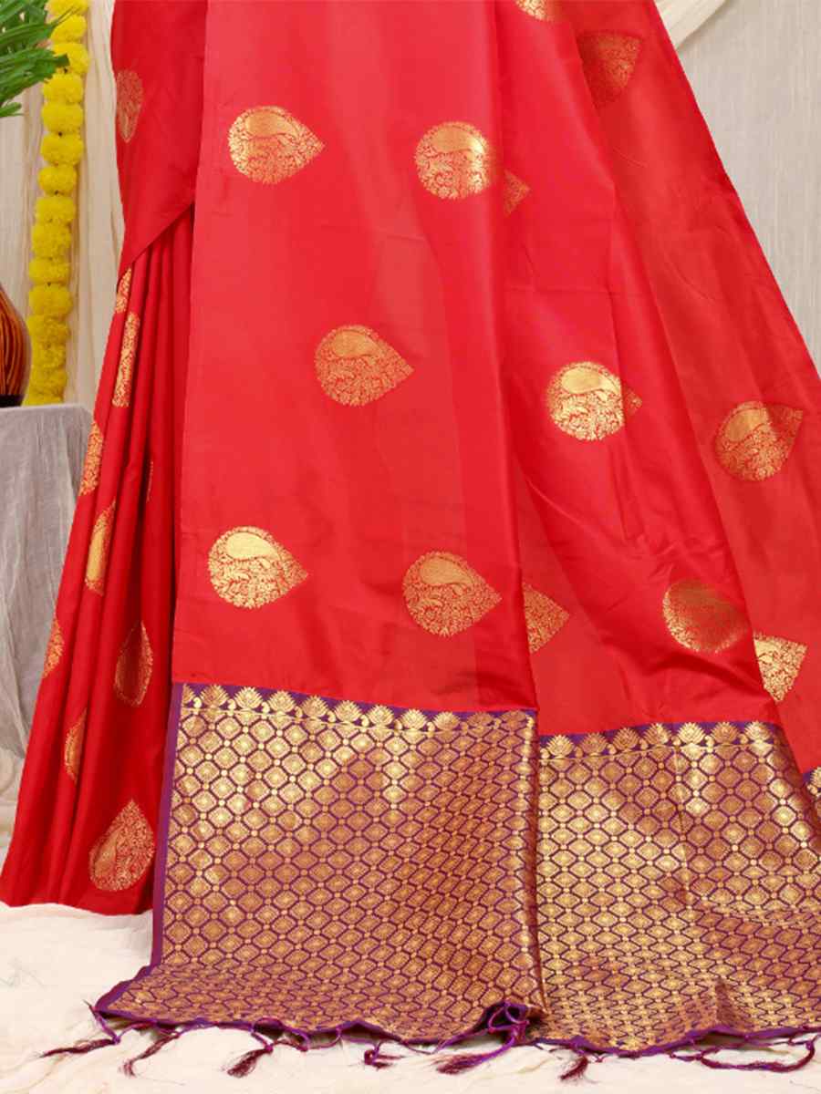 Red Banarasi Silk Handwoven Festival Casual Heavy Border Saree