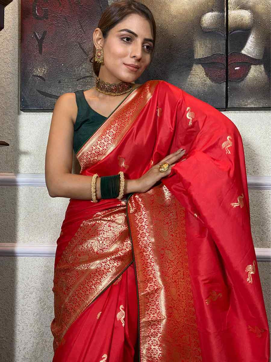 Red Banarasi Silk Handwoven Festival Wedding Fancy Heavy Border Saree