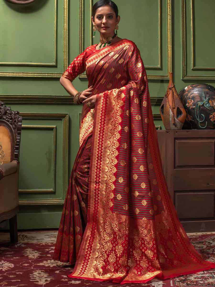 Red Banarasi Silk Handwoven Wedding Festival Heavy Border Saree