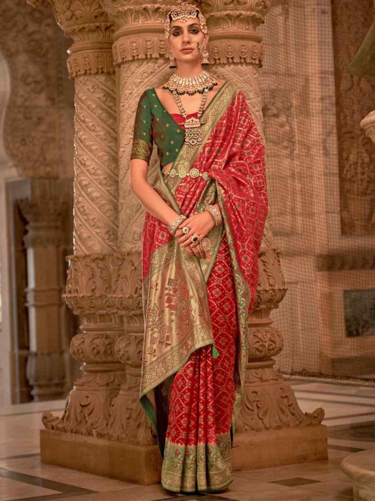 Red Banarasi Silk Jacquard Handwoven Wedding Festival Heavy Border Saree