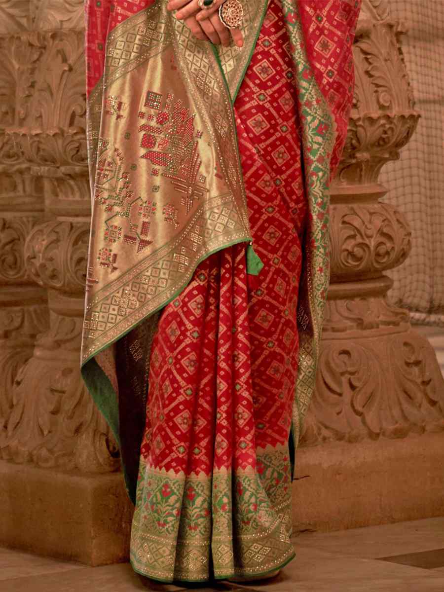 Red Banarasi Silk Jacquard Handwoven Wedding Festival Heavy Border Saree