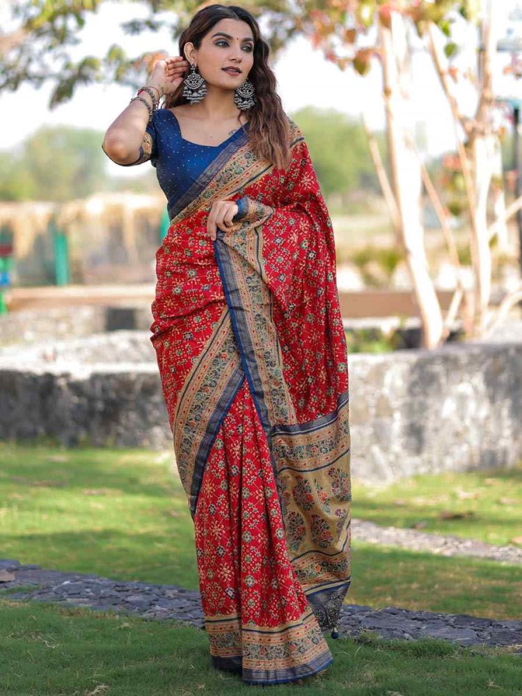 Red Dola Silk Printed Casual Festival Classic Style Saree