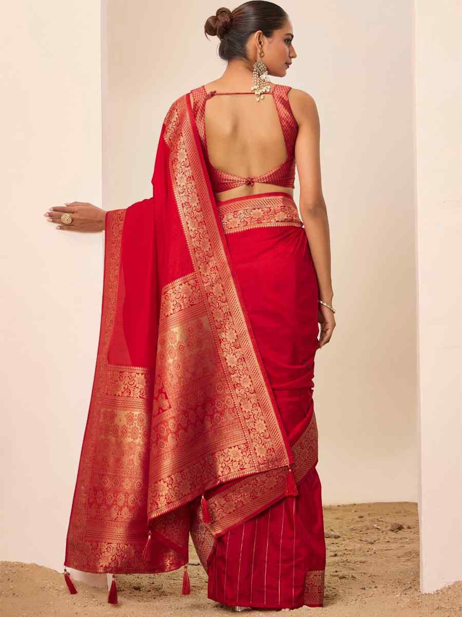 Red Dolla Silk Handwoven Festival Wedding Fancy Heavy Border Saree