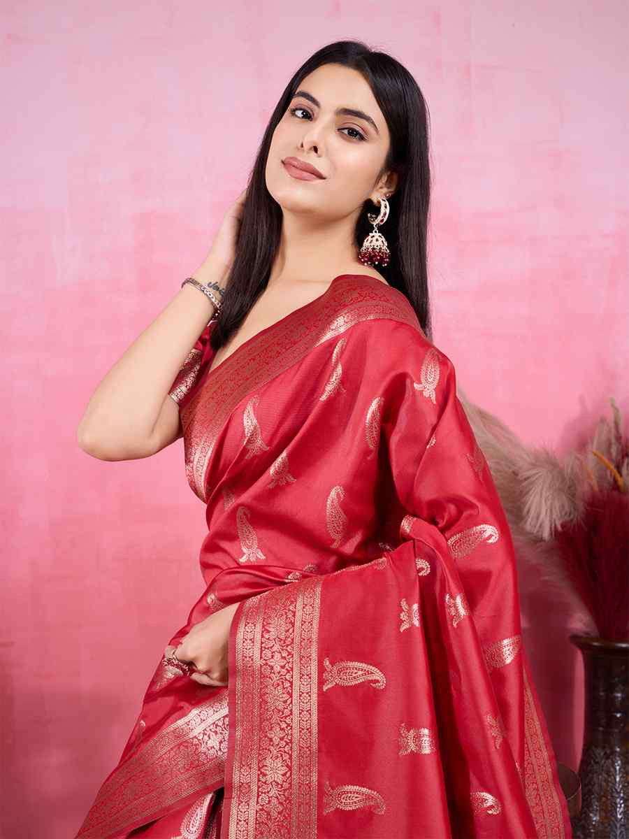 Red Kanjivaram Silk Handwoven Festival Wedding Fancy Heavy Border Saree