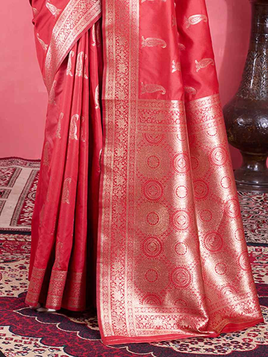 Red Kanjivaram Silk Handwoven Festival Wedding Fancy Heavy Border Saree