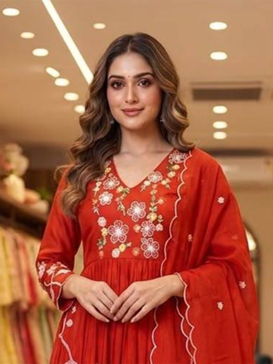 Red Mul Chanderi Silk Embroidery Sequins Wedding Party Festival Casual Ready Anarkali Pant Salwar Kameez