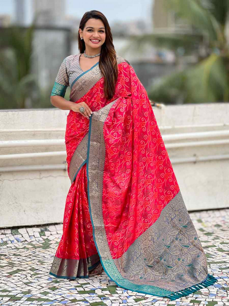 Image of Red Patola Silk Handwoven Casual Reception Festival Wedding Fancy Classic Style Sarees