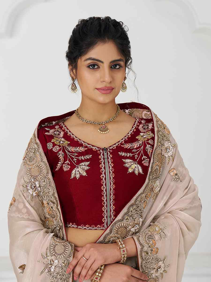 Red Pure Fendi Silk Embroidered Festival Wedding Fancy Heavy Border Saree