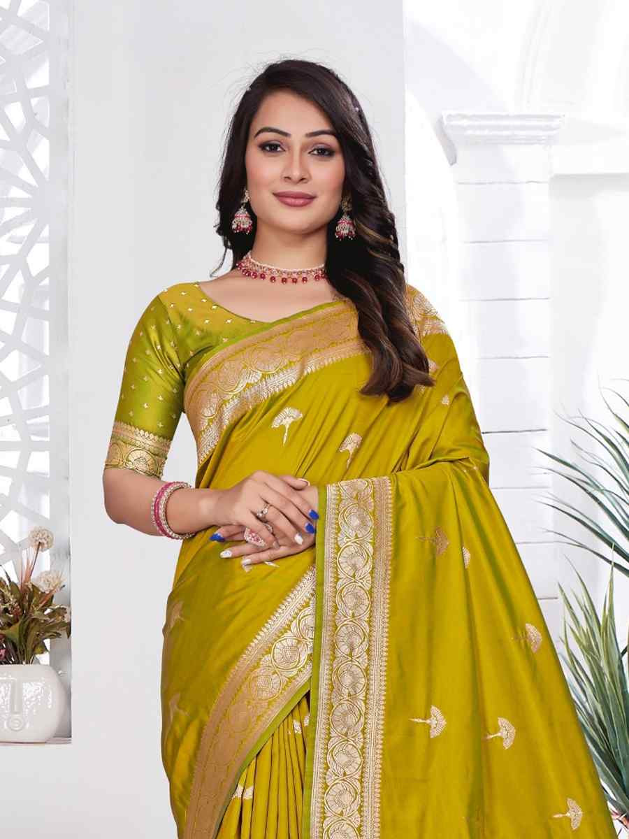 Red Silk Handwoven Festival Wedding Fancy Heavy Border Saree