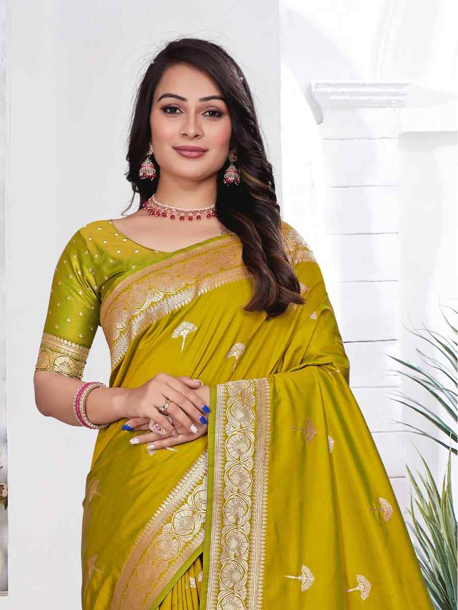 Red Silk Handwoven Festival Wedding Fancy Heavy Border Saree