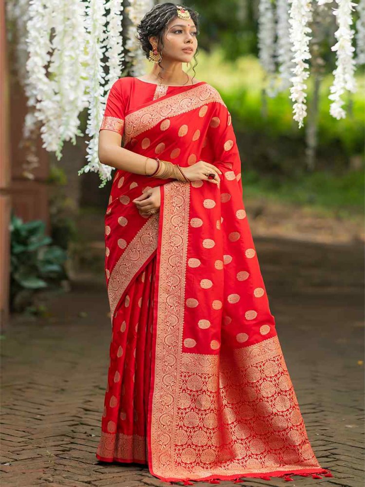 Red Silk Handwoven Wedding Festival Heavy Border Saree