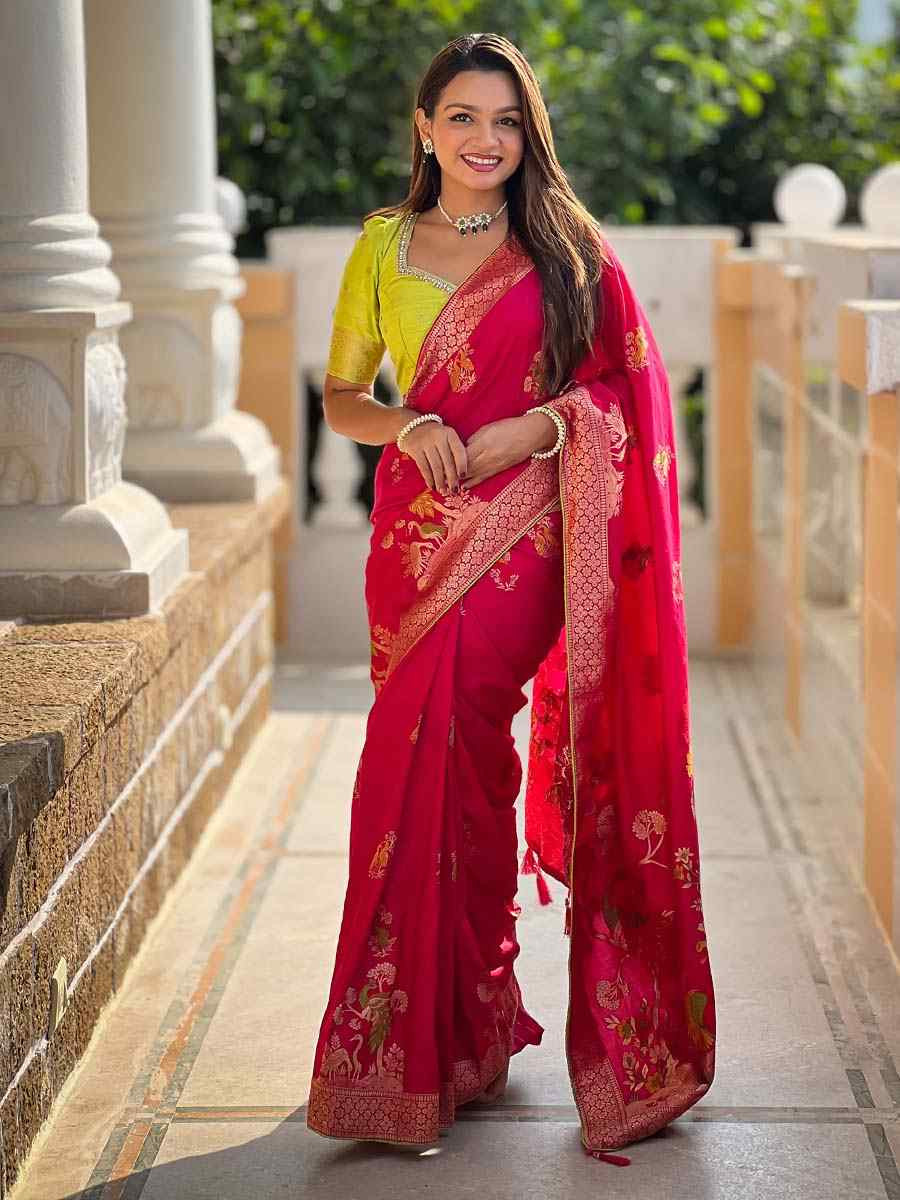 Red Soft Pathani Silk Handwoven Festival Wedding Fancy Heavy Border Saree