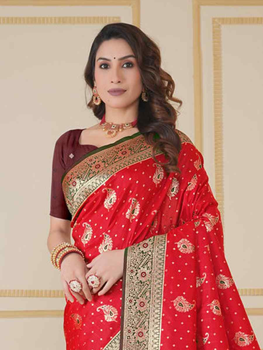 Red Soft Silk Handwoven Festival Wedding Fancy Heavy Border Saree