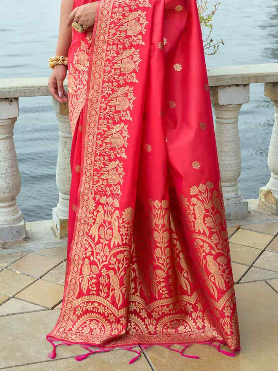 Red Soft Silk Handwoven Wedding Festival Heavy Border Saree