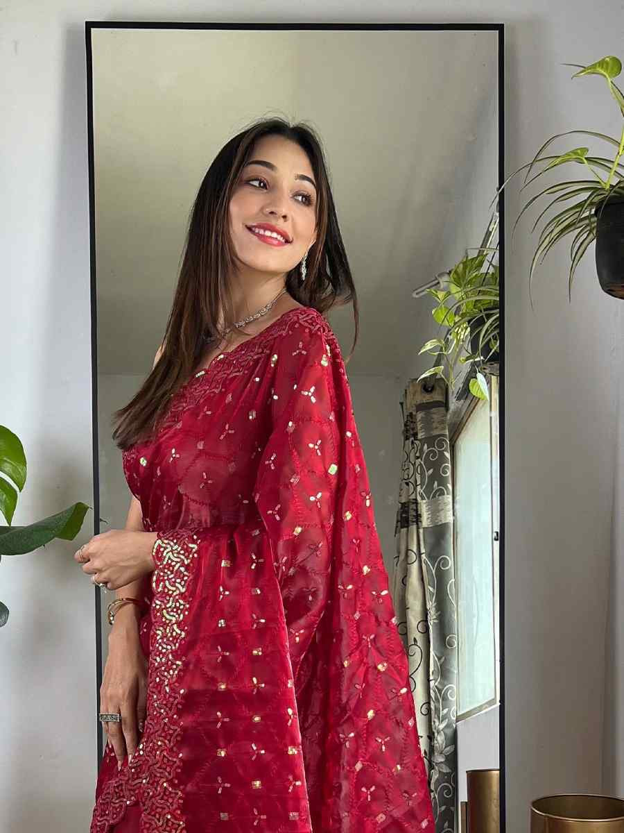 Red Soft Zimmy choo Silk Embroidery Traditional Bridal Reception Festival Wedding Fancy Heavy Border Saree