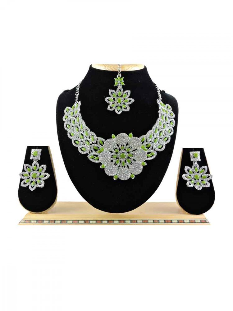 Rose Mehendi Alloy Festival Wear Diamonds Necklace