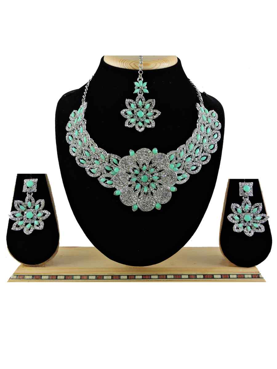 Rose Mint Alloy Festival Wear Diamonds Necklace